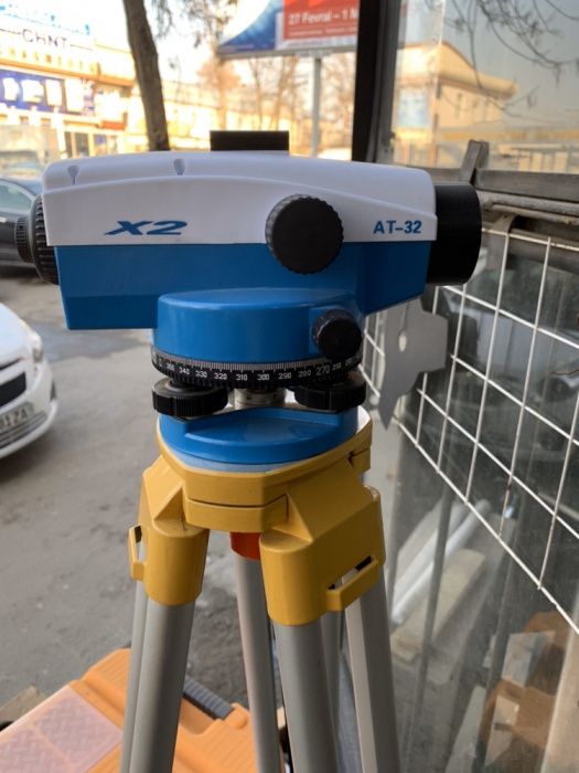 Нивелир оптический TCL AT-32 X3