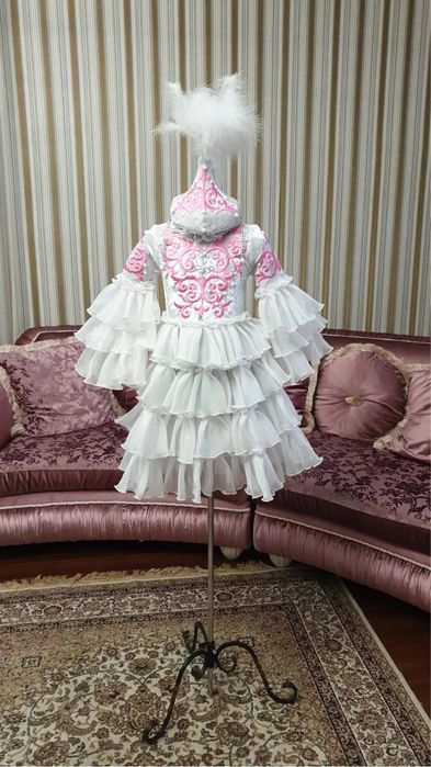 Прокат национальных костюмов