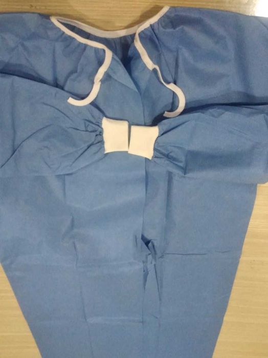 Одноразовые медицинские халаты