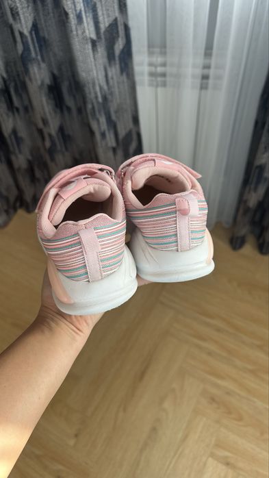 Кроссовки 33 размер