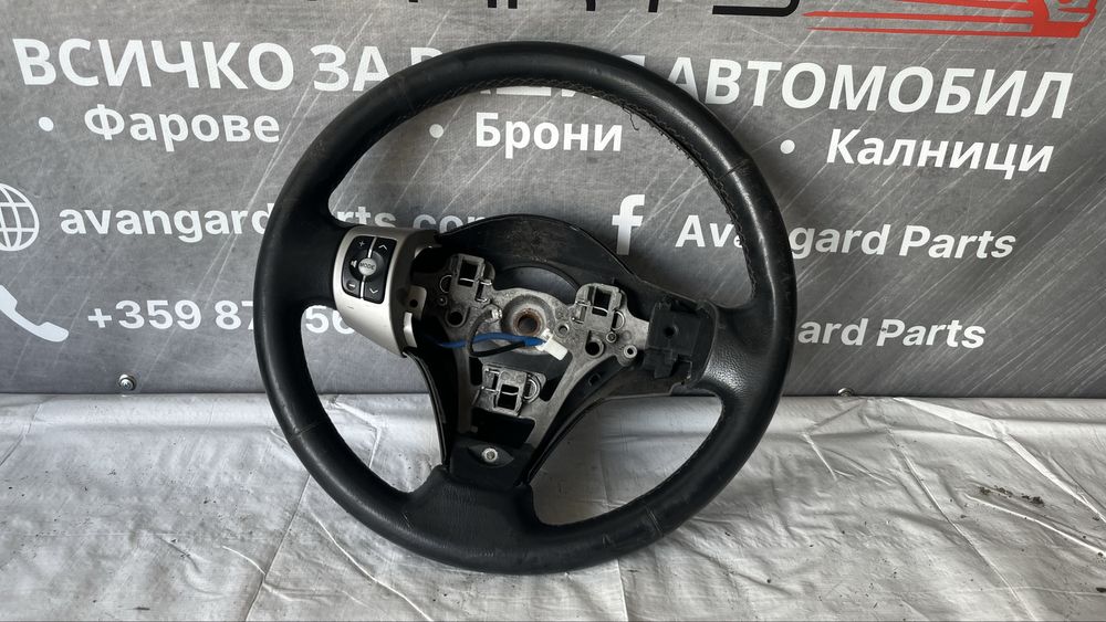 2 броя Toyota Yaris 2 (2006-2011)