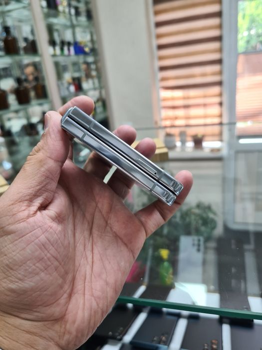 Samsung Flip5 256/512GB