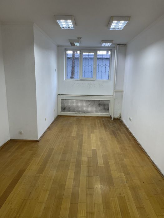 В аренду офисы в центре Мирабад район от 1 млн сум . , гараж , стоянка