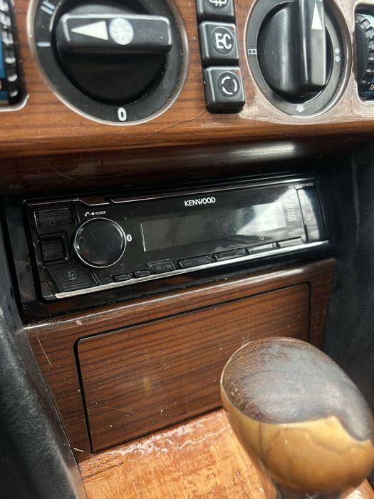 магнитола Kenwood BT 408