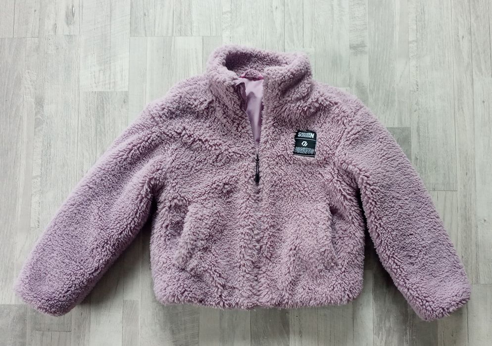 Куртка весенняя на 6-7 лет