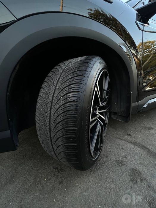 Балон шина 245/40 R20