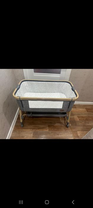 Продам манеж-кроватка