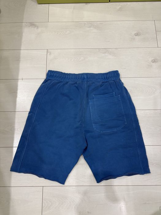 Къси панталони на Luda в перфектно състояние.