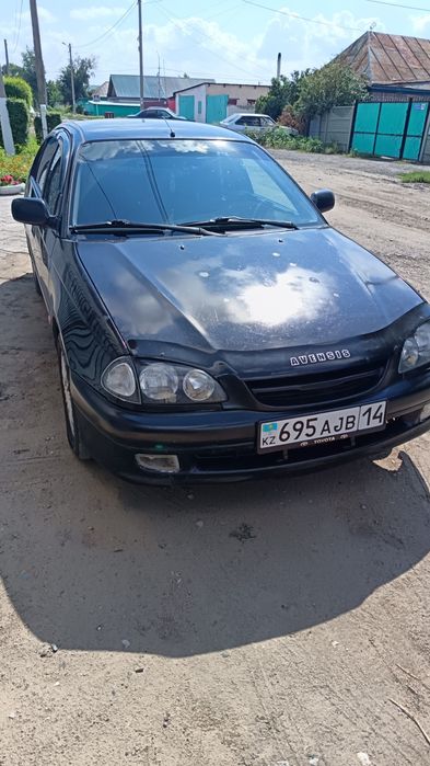 Тойота авенсис 1998