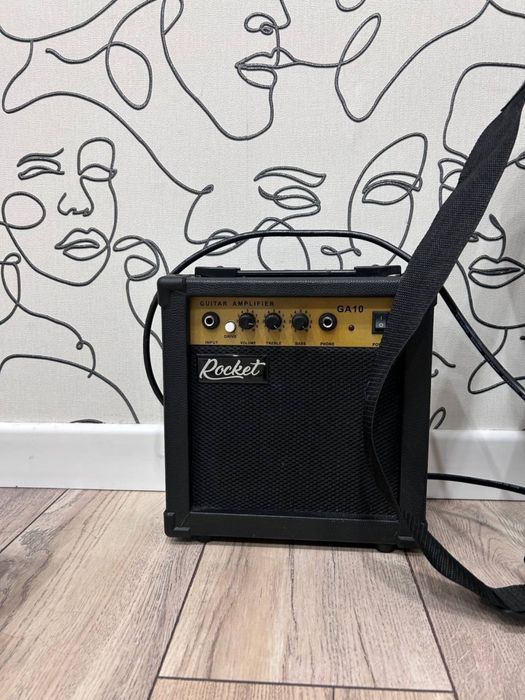 электрогитара Rocket