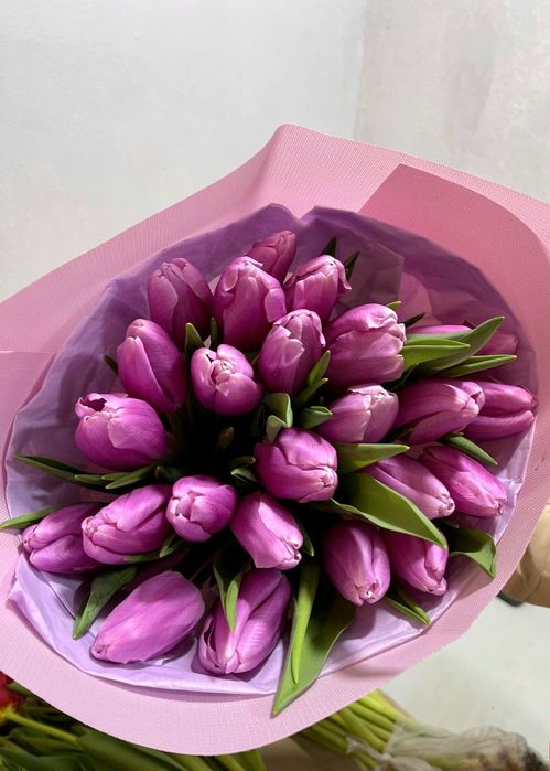 Цветы в ассортименте по оптовым ценам.