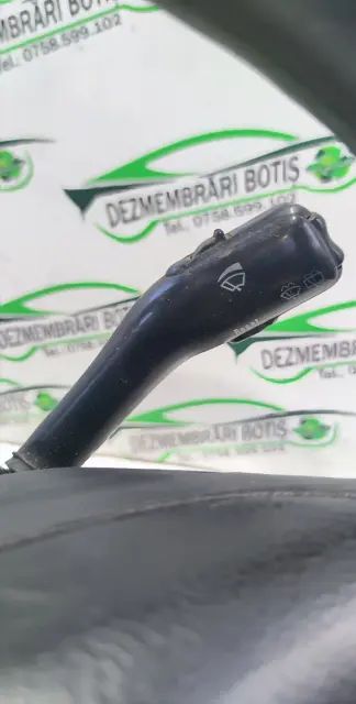 Maneta stergatoare parbriz si luneta Volkswagen VW Golf 2001