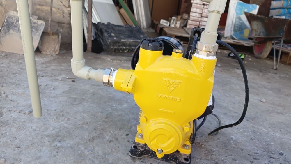 Насос Вадяной новый