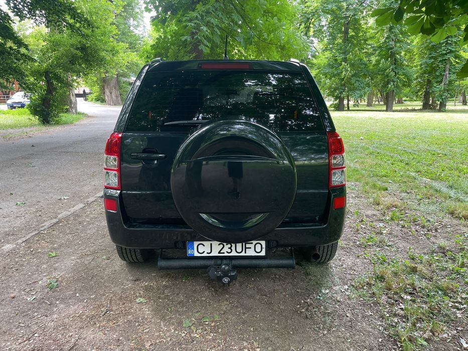 Vand Suzuki Grand Vitara 2.0 benzina