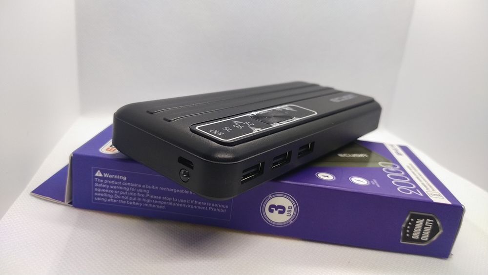 Паурбанк в отличном состояние