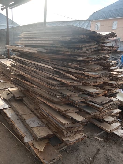 Продам фанеры  на черный потолок