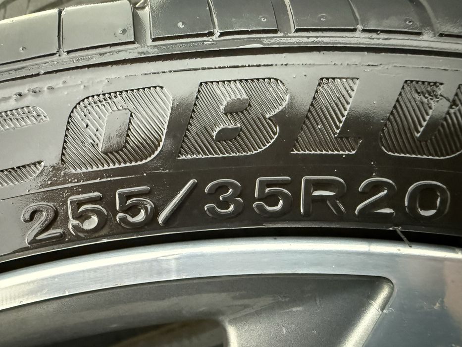 Audi A6 A7 A8 оригинални 255/35/20 Дот 22г Летни