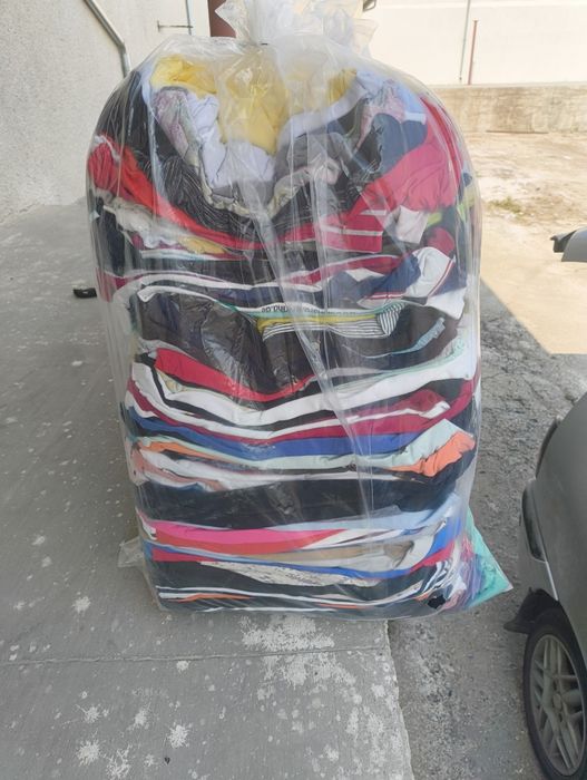 Дрехи втора употреба на едро