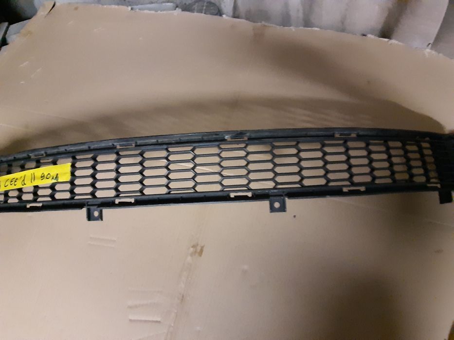 Решетка  броня грил  киа  сеед   kia ceed 2017/25г