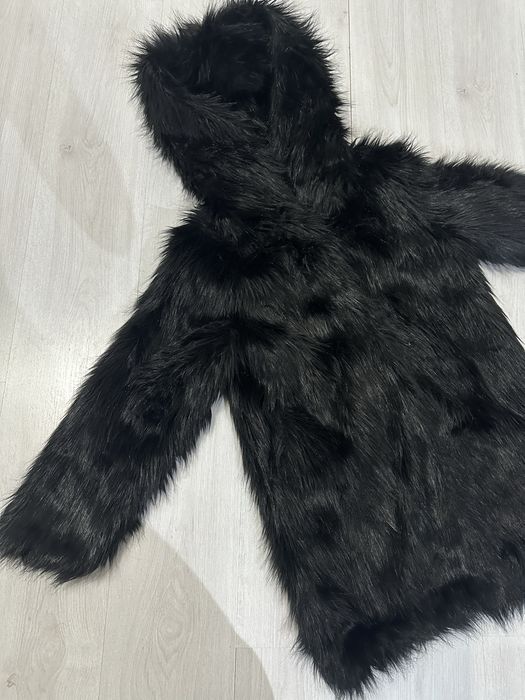 Палто с еко косъм