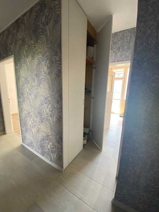 Дава се под наем Двустаен апартамент в София, Връбница 1 - 67 кв.м за 428.4 € - Снимка #2