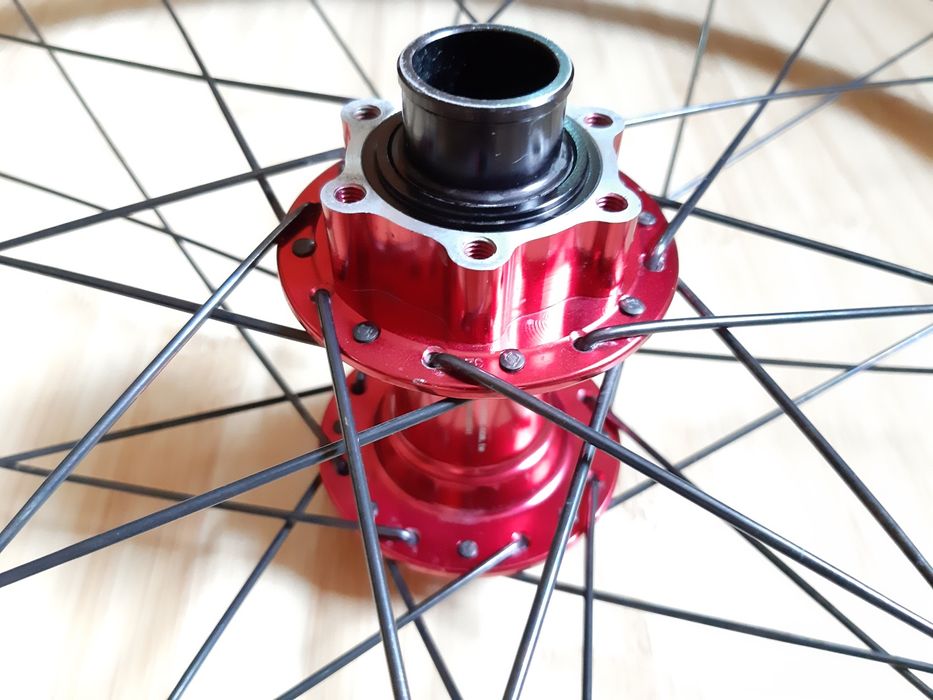 Vand Roata Giant 26 NOVATEC 100X20mm Bolton DH Freestyle Dirt