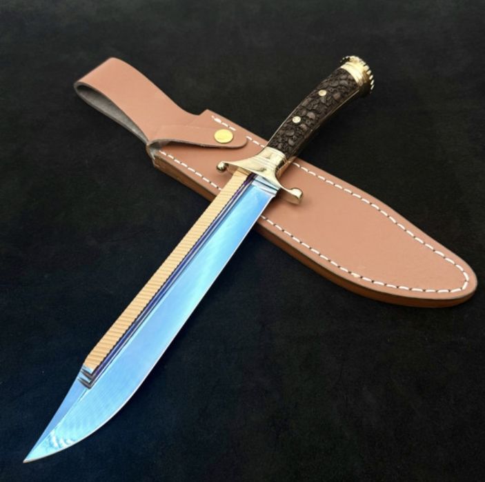 Голям трофеен нож TERMINATOR с кожена кания,LN430