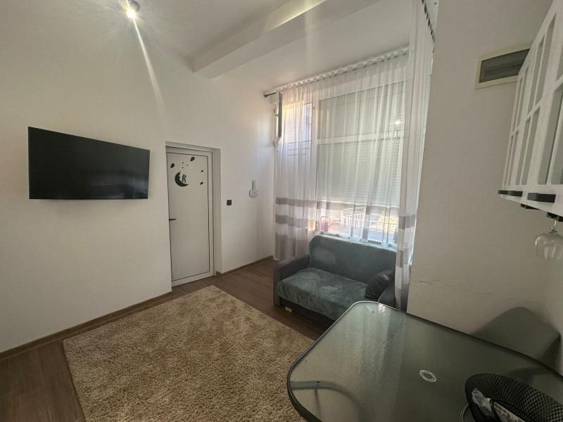 Продава се Двустаен апартамент в к.к. Слънчев бряг - 50 кв.м за 1350 €/кв.м - Снимка #3