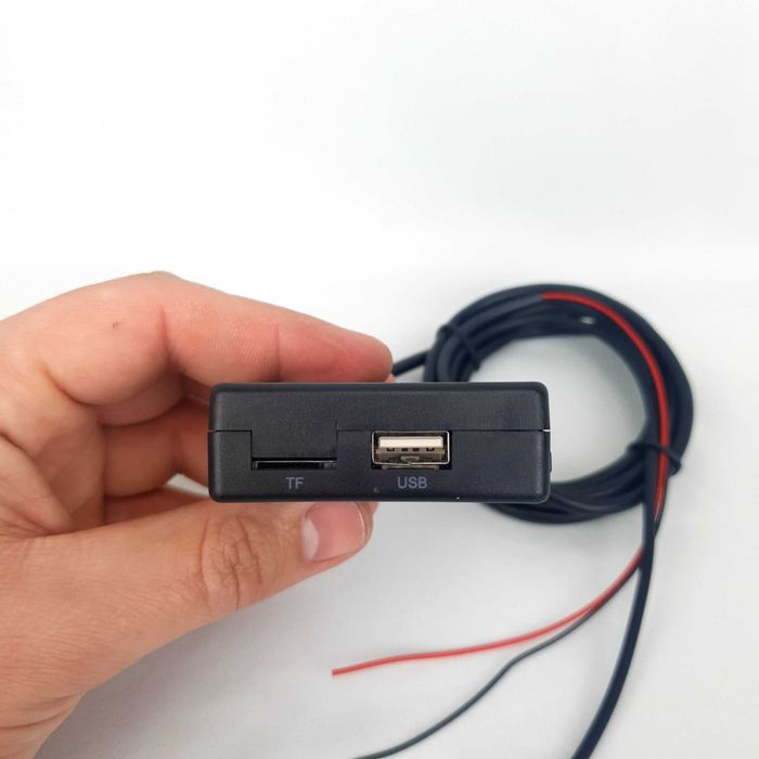 Adaptor Auto-USB+Stick-SD-AUX-Bluetooth+Mic-Volkswagen-Skoda-Audi-Z25