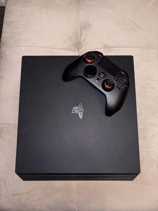 Vand PS4 pro + jocuri