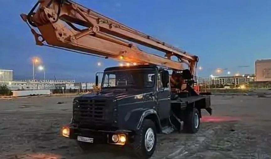 10000 час. 22 метра.