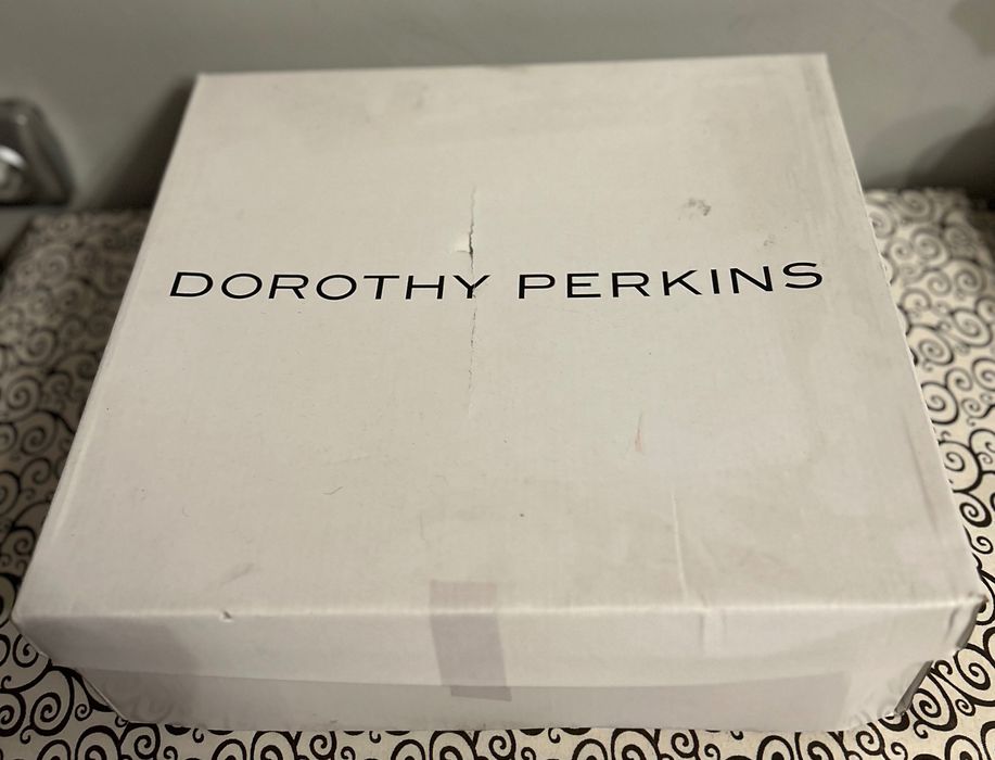 DOROTHI PERKINS нови дамски ботуши