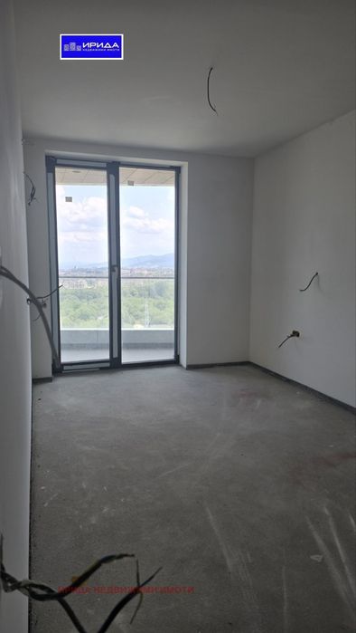 Продава се Многостаен апартамент в София, Кръстова вада - 227 кв.м за 1756 €/кв.м - Снимка #12