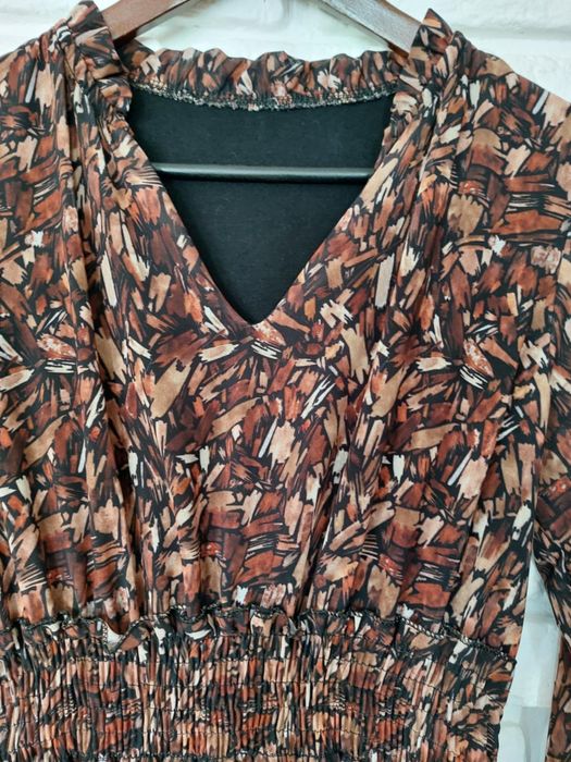 Продавам елегантни рокли