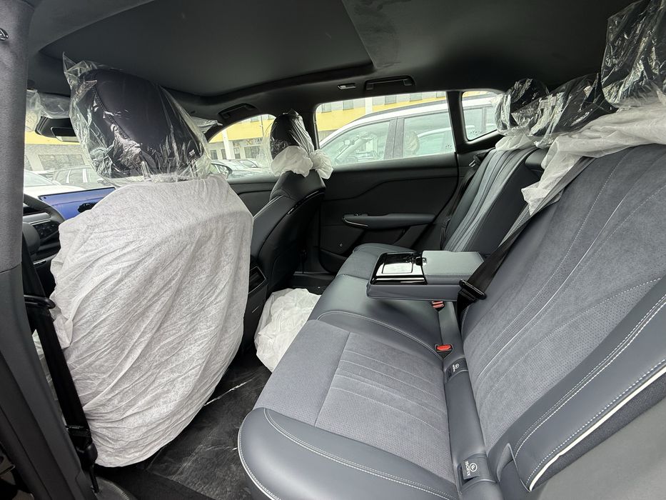 Voyah courage (4WD) 570 km Elektr Full Garantiya 1 yil