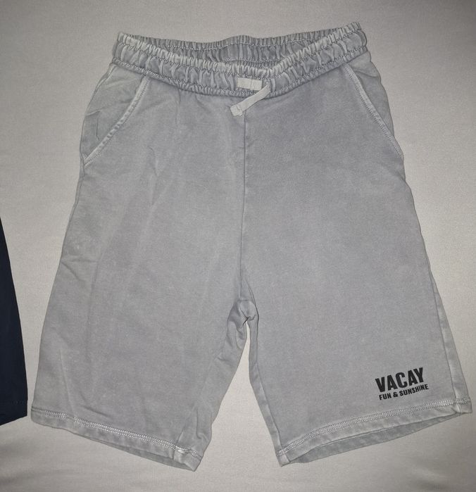 H&M къси панталони 140см.