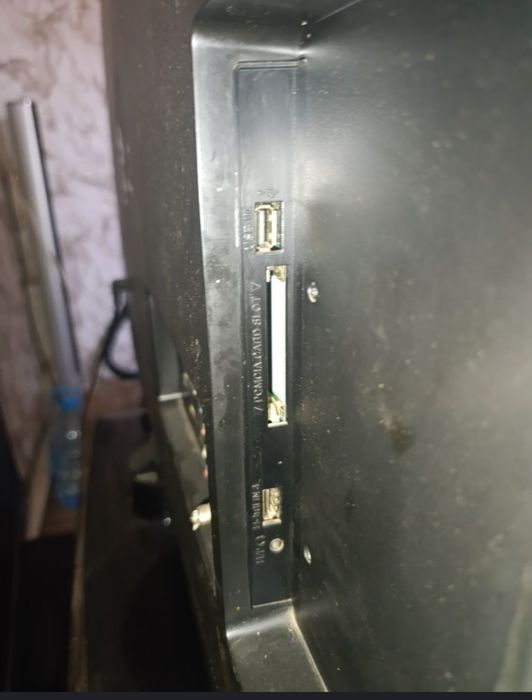 Продам телевизор