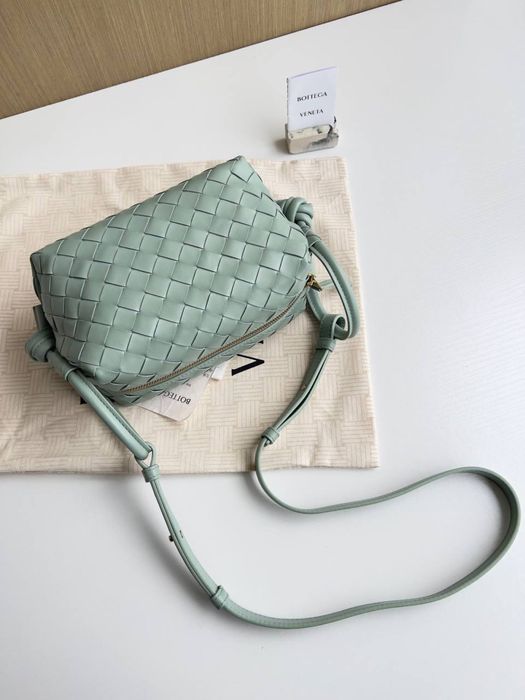 Geanta Bottega Veneta Loop