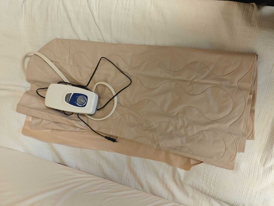 Антидекубитален дюшек  и Дунапренен матрак за болнично легло