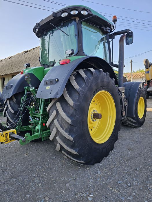 Tractor John Deere 7250R