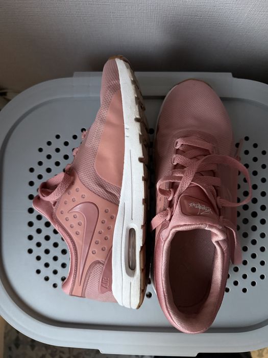 Nike Air Max Zero