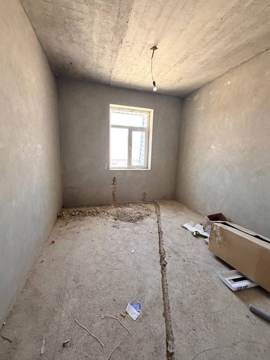 Срочно сотилади 3 хона 100 м²  550 мил.