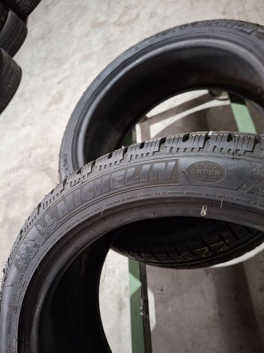 2 Anvelopele de iarnă  225 45 r18 Michelin