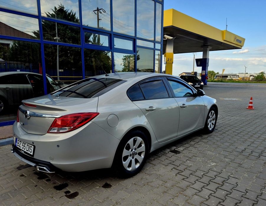 Opel insignia 1.8