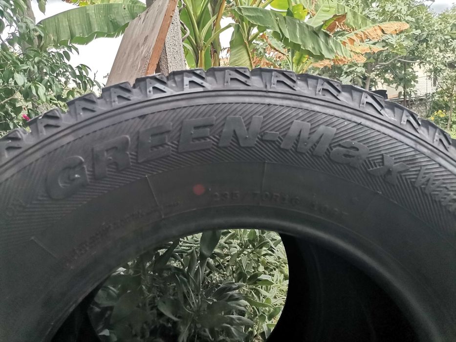 Гуми за джип на 1 сезон