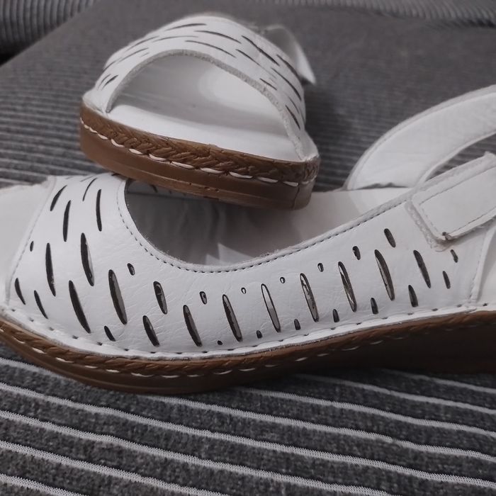 Vand sandale dama noi