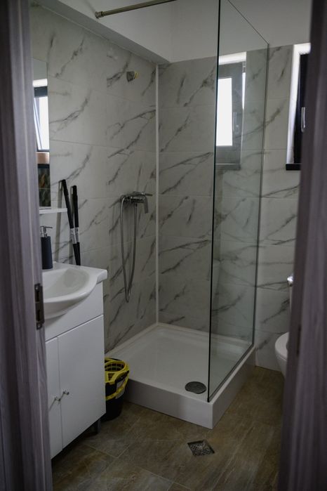 Închiriez apartament nou în regim hotelier lângă Arena Mall Bacău