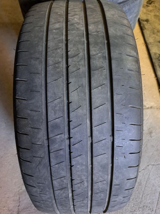 Продам летние шины Bridgestone