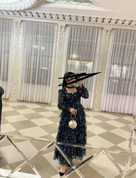 Платье очен шикорная