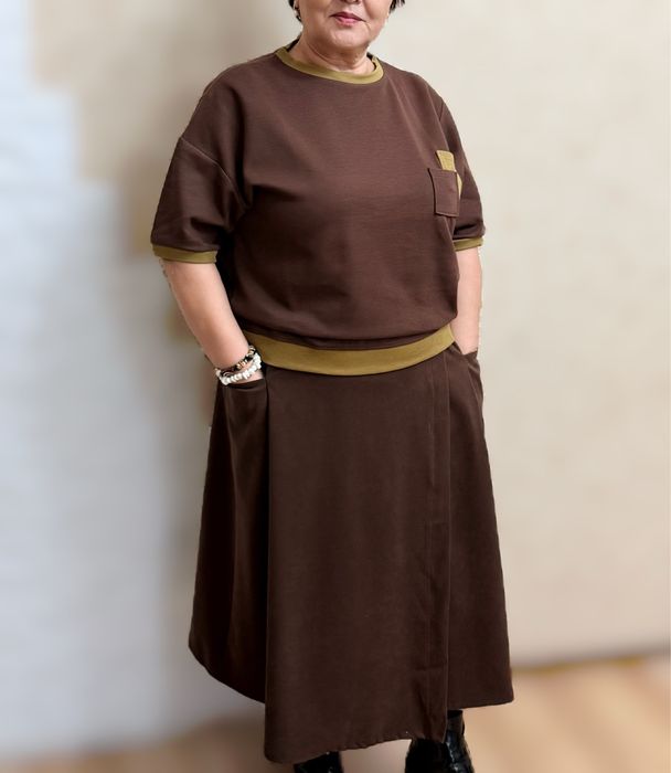 Продам женскую одежду